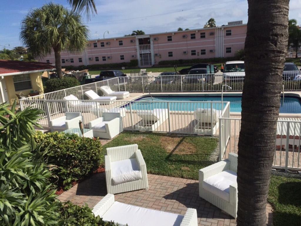Luna Paradise By The Sea Aparthotel Lauderdale-by-the-Sea Exterior foto