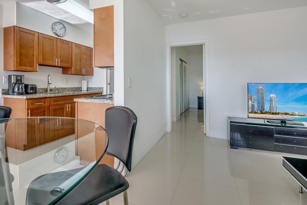 Luna Paradise By The Sea Aparthotel Lauderdale-by-the-Sea Exterior foto